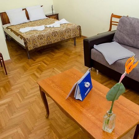 Apartament Na Adamkovskoy Apartment เบรสต์ ภายนอก รูปภาพ