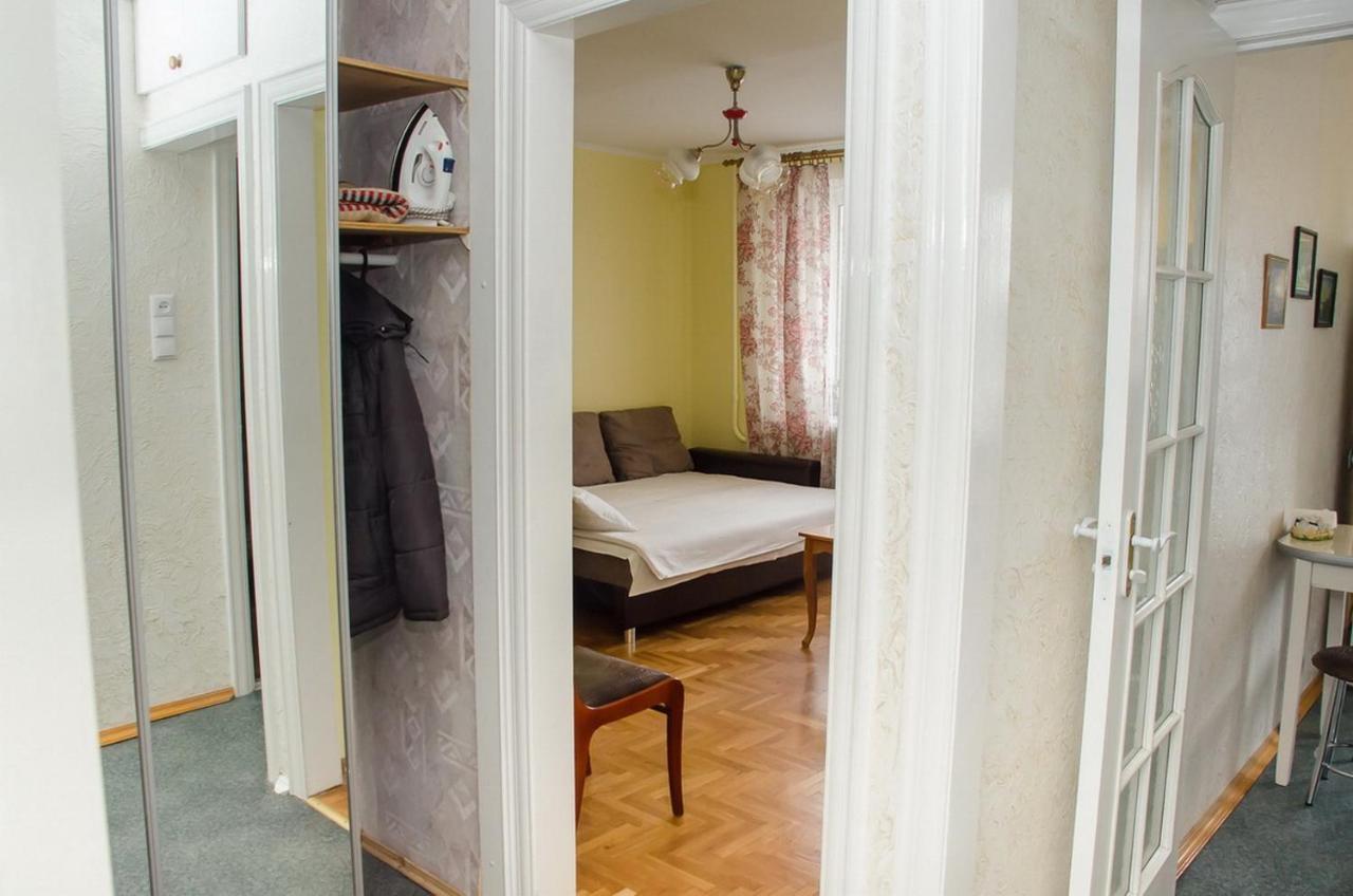 Apartament Na Adamkovskoy Apartment เบรสต์ ภายนอก รูปภาพ